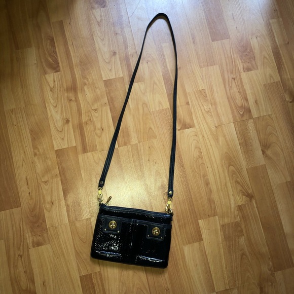 Marc by Marc Jacobs Turnlock Python Shine PercyBag - Picture 3 of 16